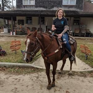 Meet your Posher, Christina